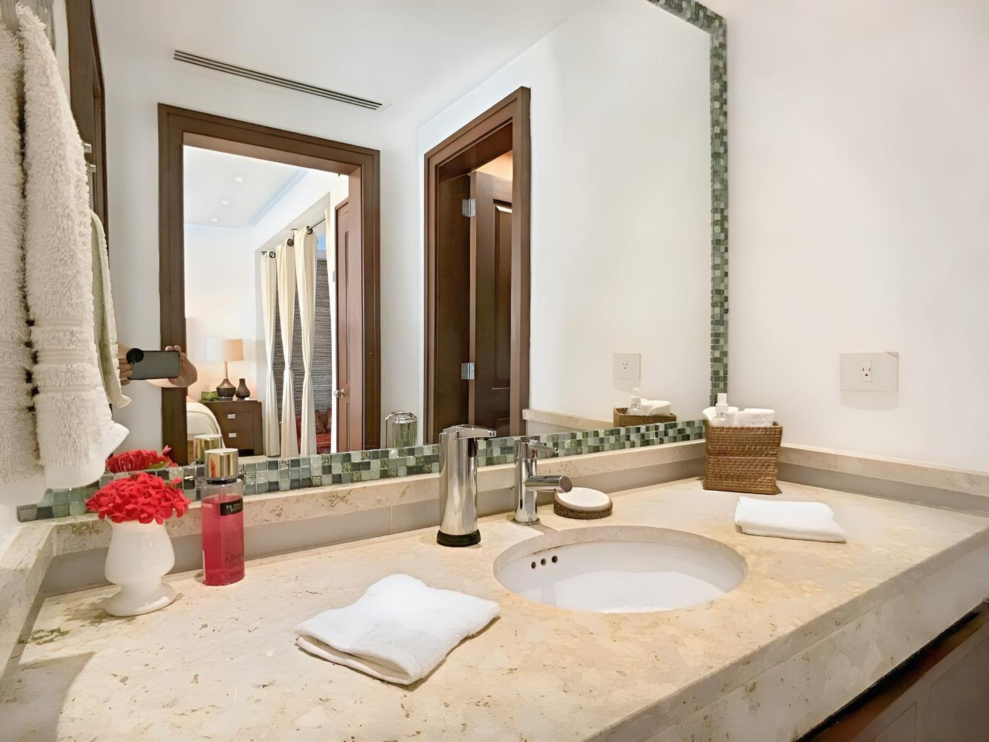 Luxury Duplex -4 Pers- 2Mn Beach&5Th Av, Pool, Gym Playa del Carmen Exterior photo